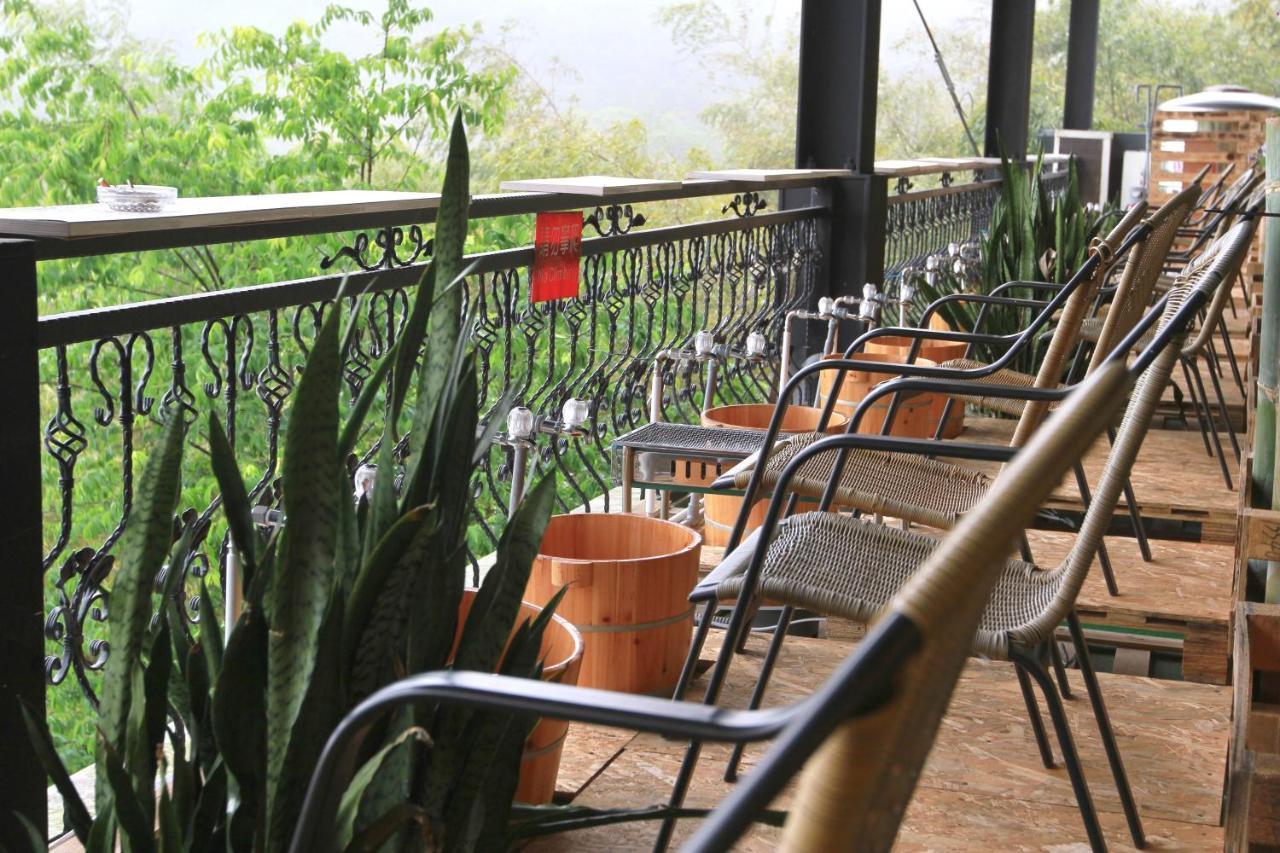 Romeo Inn Zhushan Exterior foto